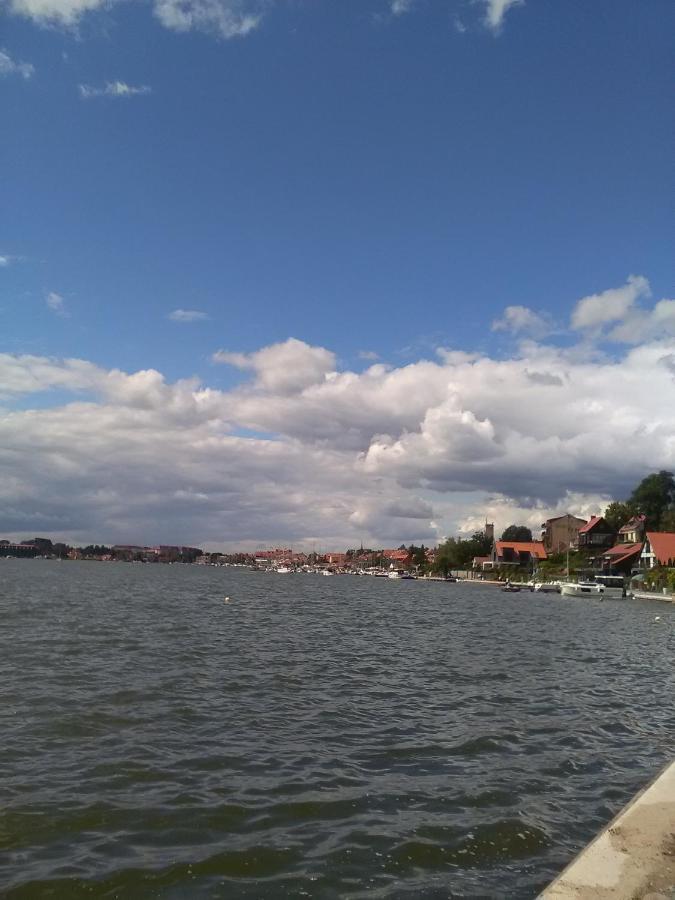Kameralny Domek Drewniany Letniskowy W Mikolajkach Mikołajki Bagian luar foto